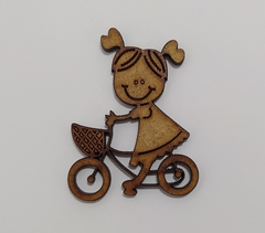 Menina de bicicleta de MDF recorte a laser 5cm - cod 9146