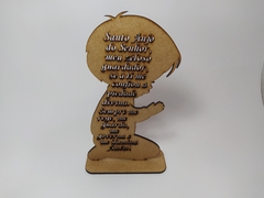 Oração do Santo Anjo em formato de menino de MDF recorte a laser 20cm - cod 9682