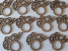 Porta-guardanapo com iniciais de mdf para casamento personalizado - cod 8878 - comprar online