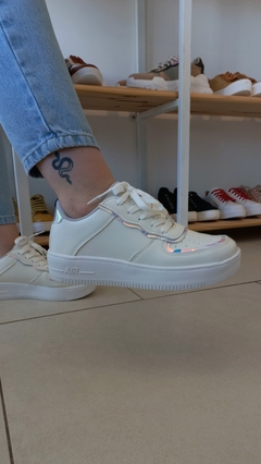 Zapatilla KINGSTON, blanco y plata - Niza Calzados
