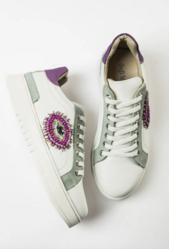 Zapatillas Doha blanco, Sofi Martiré en internet