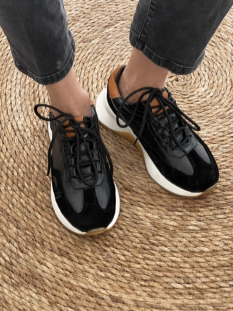 Zapatillas Chandler negro