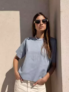 BLUSA LIGHT BLUE LOVERS - comprar online