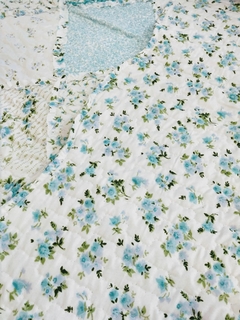 Cover Quilt Patchwork Flores Azules - tienda online