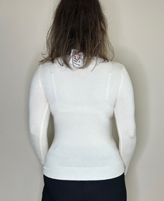 Blusa básica de tricot modal off white - comprar online
