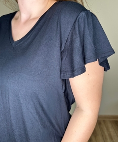 Blusa decote redondo em viscose Ariane - comprar online