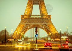 Eiffel iluminada