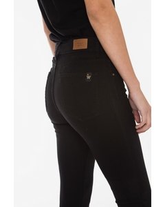 FIT BLACK TAYLOR JEANS [WANAMA] en internet