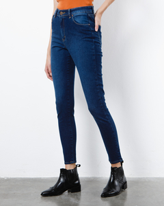 BASIC TAYLOR JEANS [WANAMA]}