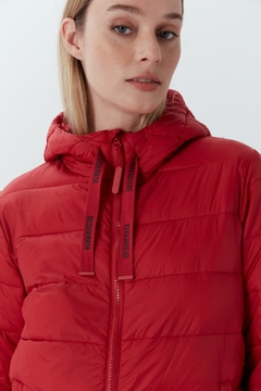 Imagen de CAMPERA ULTRA LIGTH FIT HOOD [DESIDERATA]