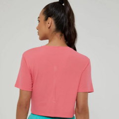 T-shirt Skin Fit Cropped Rosa Camelia Alto Giro - comprar online