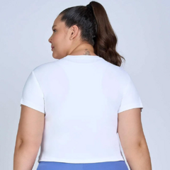T-shirt Skin Fit Cropped AG Branco Optico Plus Size Alto Giro - comprar online