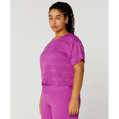 T-shirt Cropped Mesh Alto Giro Plus Size Roxo Euforia - comprar online