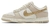 TENIS NIKE DUNK LOW GOLD SWOOSH na internet