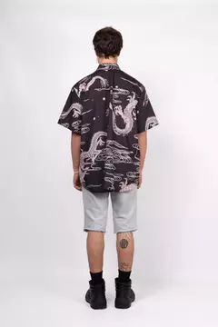 CAMISA OVER DRAGON - comprar online