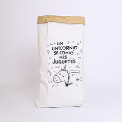 BOLSA DE PAPEL - UN UNICORNIO SE COMIÓ MIS JUGUETES