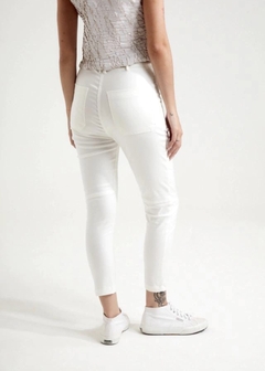 PANT HIT - BL (A20302A) - comprar online