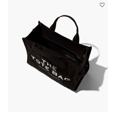 THE MEDIUM TOTE BAG