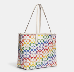 City Tote In Rainbow Signature Canvas en internet