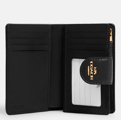 Medium Corner Zip Wallet In Signature Canvas - comprar en línea