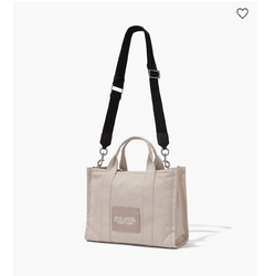 THE MEDIUM TOTE BAG en internet