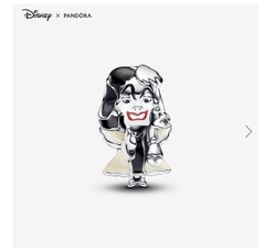 Disney Villains Cruella De Vil Charm