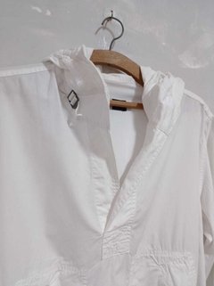 BLUSA EM ALGODÃO COM CAPUZ | P/M - comprar online