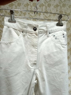 SHORT / BERMUDA MOM JEANS NOVO | 34/36 - comprar online