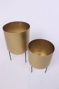 cachepó/ vaso metal dourado com suporte PEQUENO - Les Marie