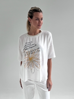 Remera FLOWER Art. 35015 - comprar online