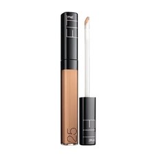 Corrector FIT ME