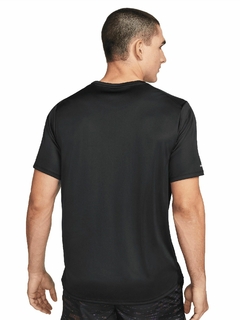 NIKE REMERA DRI FIT UV en internet