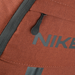 NIKE MOCHILA ELEMENTAL PREMIUM en internet