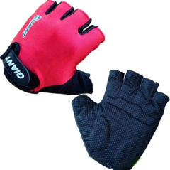 GIANT GUANTES