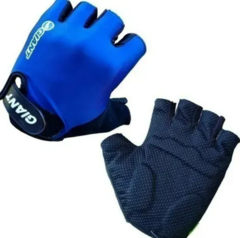 GIANT GUANTES