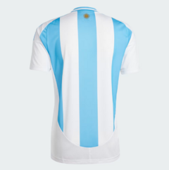 ADIDAS CAMISETA TITULAR ARG 24 - RUN FORREST