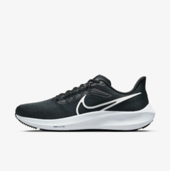 NIKE PEGASUS