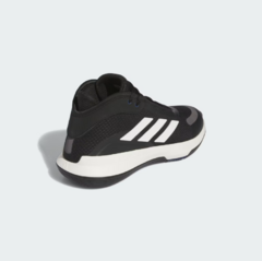 ADIDAS BOUNCE LEGEND en internet