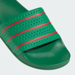 ADIDAS ADILETTE en internet