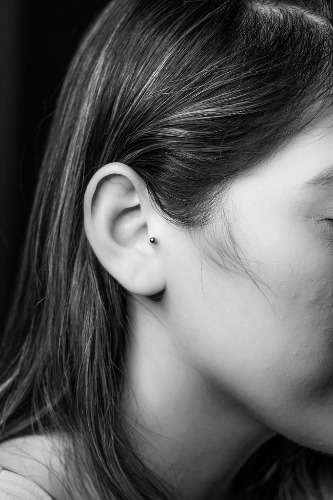 Piercing Tragus Bolinha Aço Cirúrgico