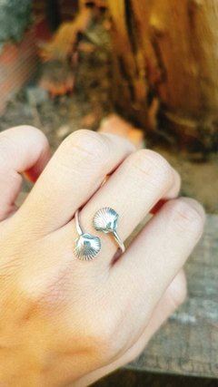 anel concha em prata envelhecida