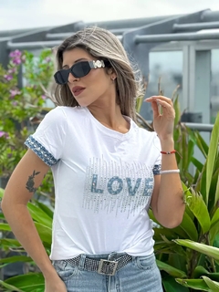 REMERA LOVE JEANS Y STRASS (F7478)