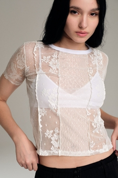 REMERA LOVE AND LACE (IT4344)