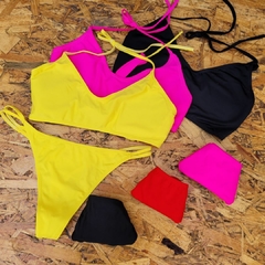 CONJUNTO TOP LISA CON LESS BIKINIS AGHATTA ART: 250 COLORES Y TALLES SURTIDOS 85 - 90 - 95 - 100 (X DOCENA)