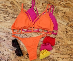 CONJUNTO CON TAZA SOFT CON LESS REGULABLE BIKINIS AGHATTA ART: 2021 COLORES TALLES SURTIDOS 85 - 90 - 95 - 100 (X DOCENA) - comprar online