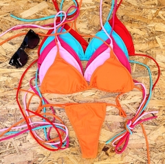 CONJUNTO TRIANGULO CON TAZA DESMONTABLES Y TIRA LARGA CON LESS PARA ATAR BIKINIS AGHATTA ART: 124 COLORES Y TALLES SURTIDOS 95 - 100 (X DOCENA) - comprar online