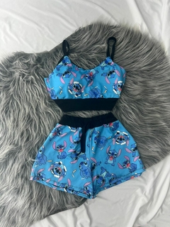 Conjunto de 2 peças cropped com bojo e shorts lilo & stick azul estilo moda gringa