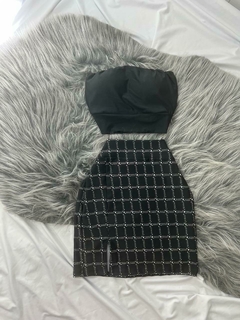 Imagem do Conjunto estilo xadrez saia fenda e cropped preto estilo moda gringa