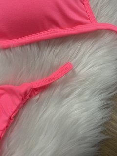 Biquíni Deluxe rosa neon - Nanda Looks