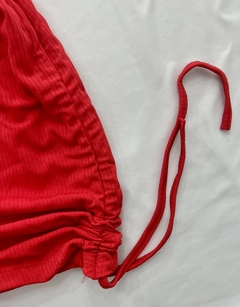 Vestido recortes vermelho estilo moda blogueira